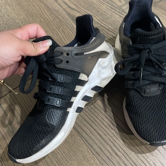 Adidas ladies running shoes - Picture 5 of 7